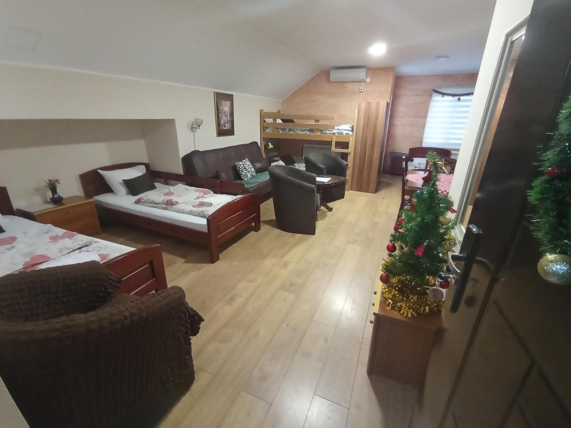 Apartments & Rooms -Mdl Lazic Белград Екстериор снимка
